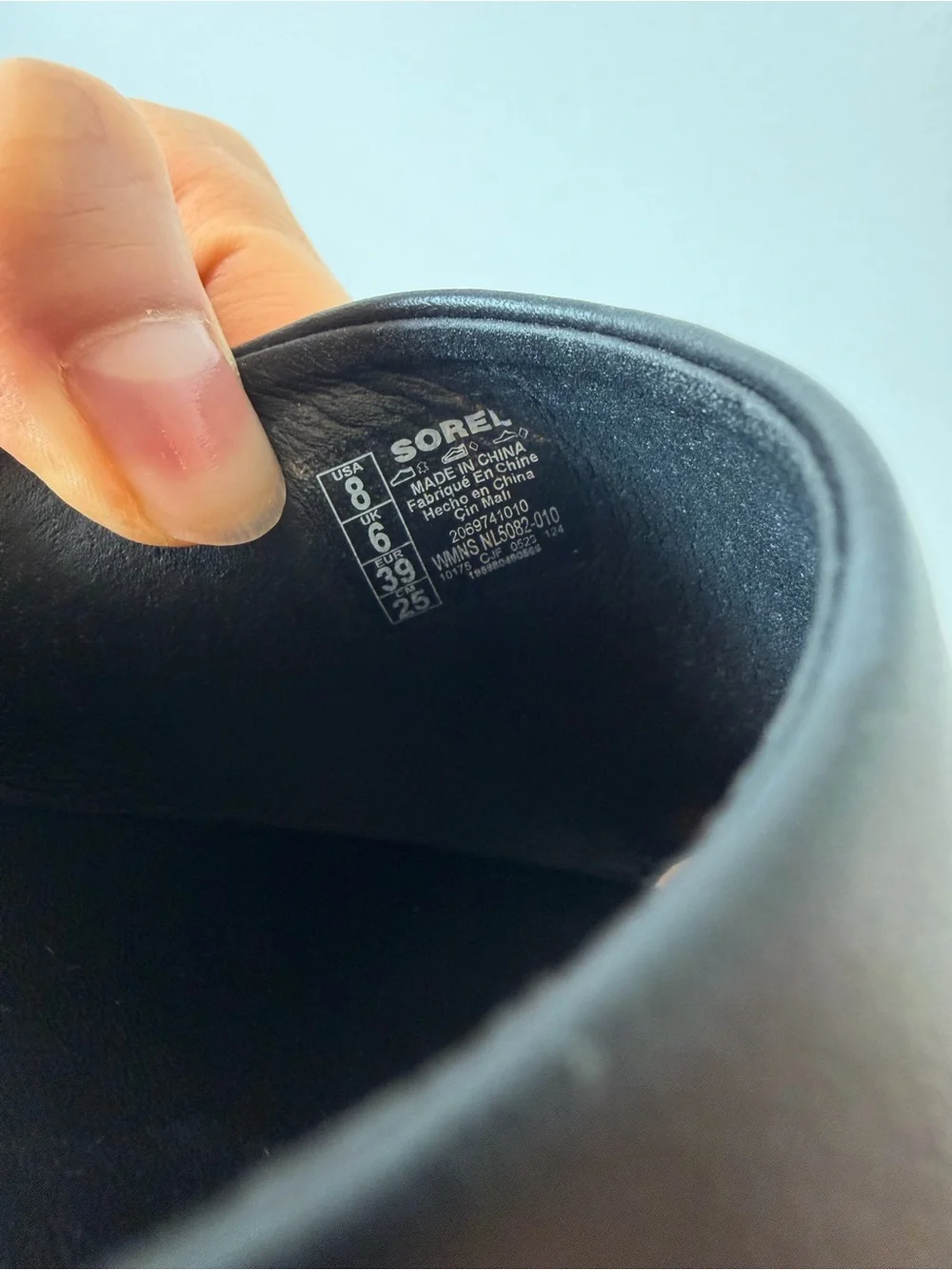 N/A size leather
